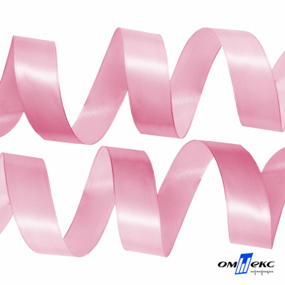 050-нежно-розовый Лента атласная упаковочная (В) 85+/-5гр/м2, шир.25 мм (1/2), 25+/-1 м - купить в Ухте. Цена: 53.96 руб.