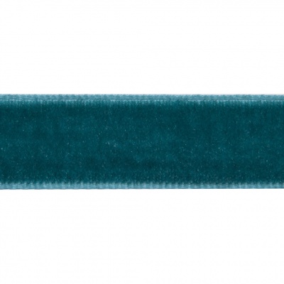 Лента бархатная нейлон, шир.12 мм, (упак. 45,7м), цв.65-изумруд - купить в Ухте. Цена: 392 руб.